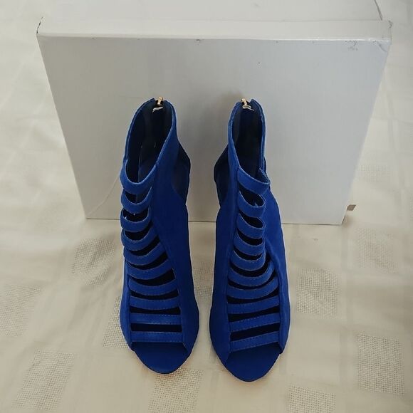 Eric Michael Blue Strappy Heels - Picture 3 of 15